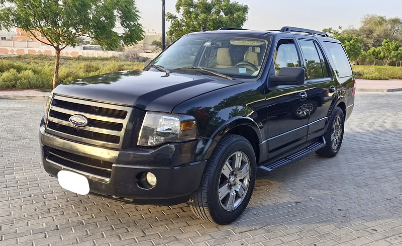 Ford Expedition XLT GCC 4x4 V8631680295375371129