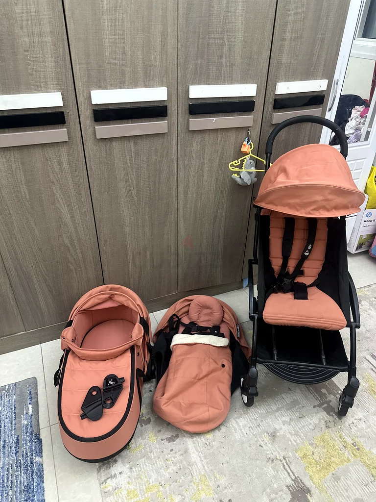 عربة أطفال بيبيزين يويو طقم كامل مع سرير متنقل وطقم مولود جديد63207887774337111