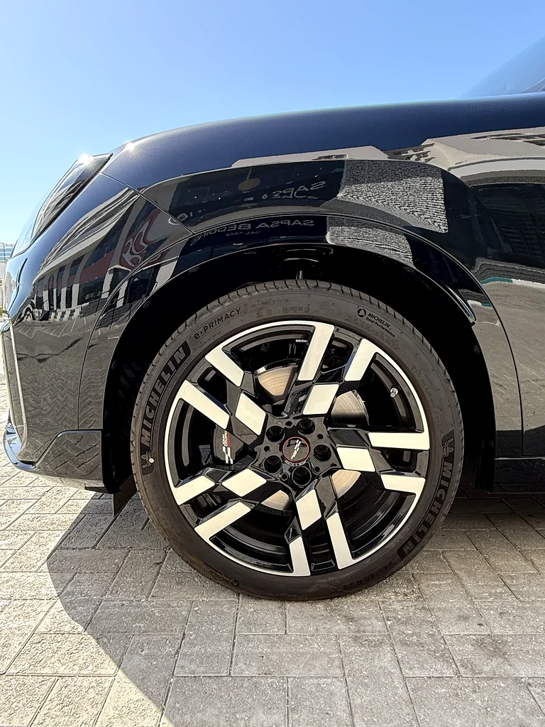 2025 ميني كانتريمان S مع مجموعة JCW. ضمان لمدة 3 سنوات / خدمة مجانية لمدة 3 سنوات. تأمين مجاني / تظليل النوافذ63398524657793114