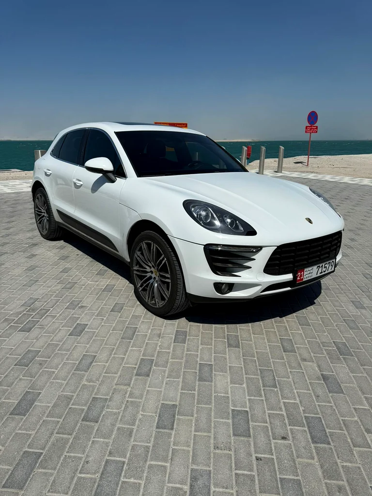 بorsche ماكان S لعام 2015 في حالة ممتازة63150022395011111
