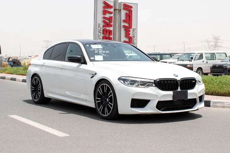 2018 - BMW M5- IMMACULATE CONDITION - ONLY 24,000 KM DONE631610687416341129