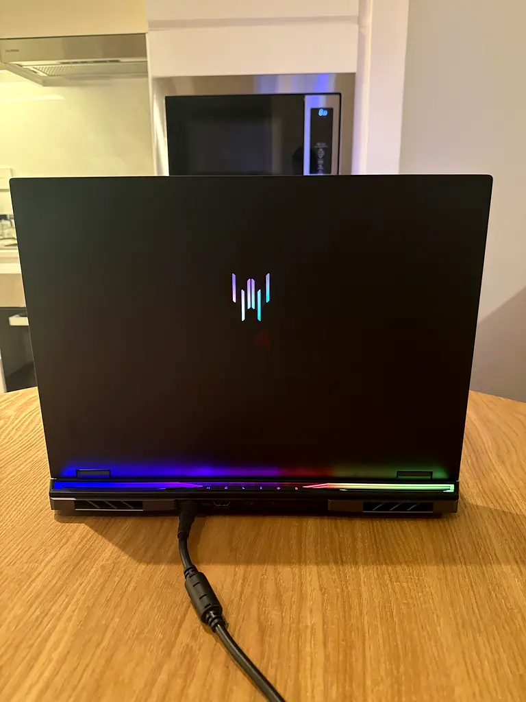 Acer Predator Helios 1863255526827777115