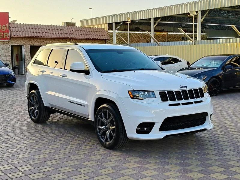 Jeep 2017 Grand Cherokee V6 Excellent Condition 4×463225697311105111