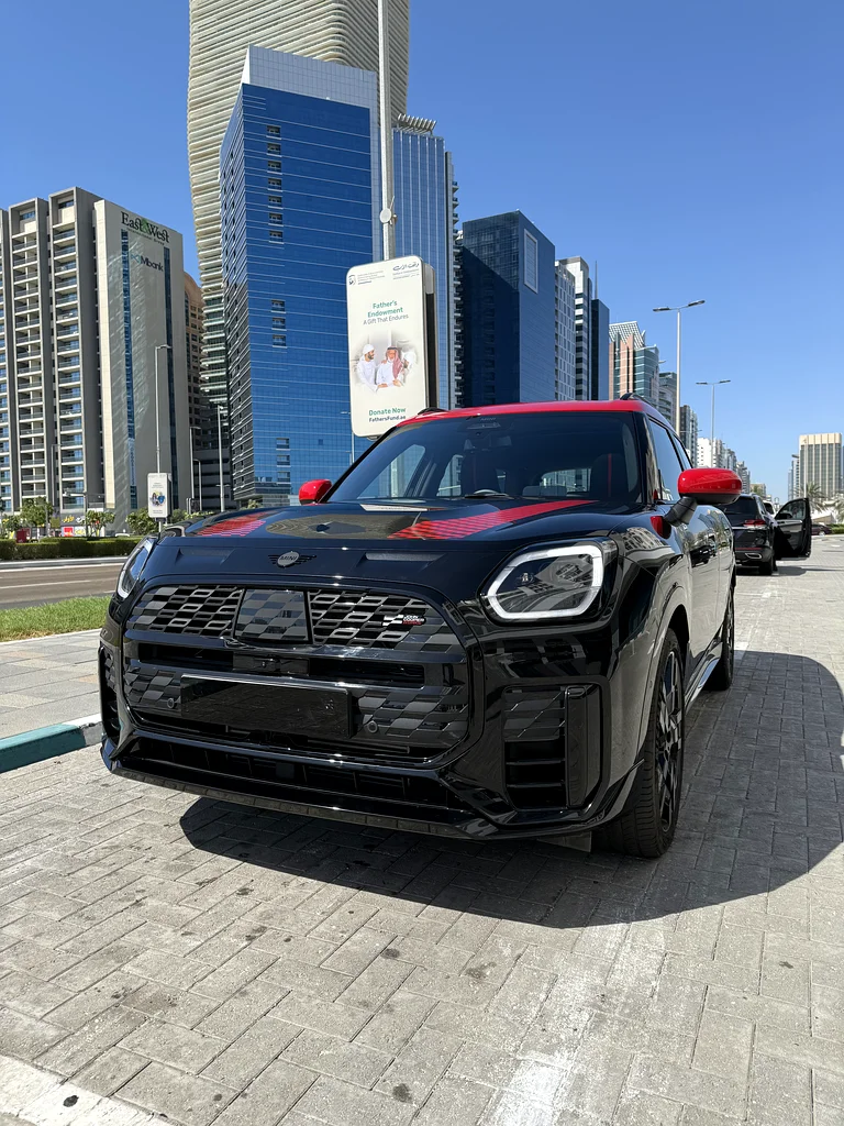 2025 ميني كانتريمان S مع مجموعة JCW. ضمان لمدة 3 سنوات / خدمة مجانية لمدة 3 سنوات. تأمين مجاني / تظليل النوافذ63398524657793112
