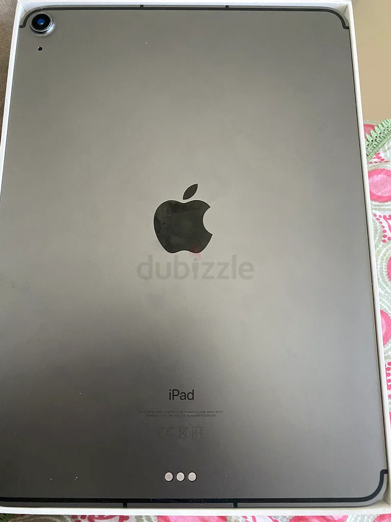 آيباد إير الجيل الرابع، 64 جيجابايت63214895579137112