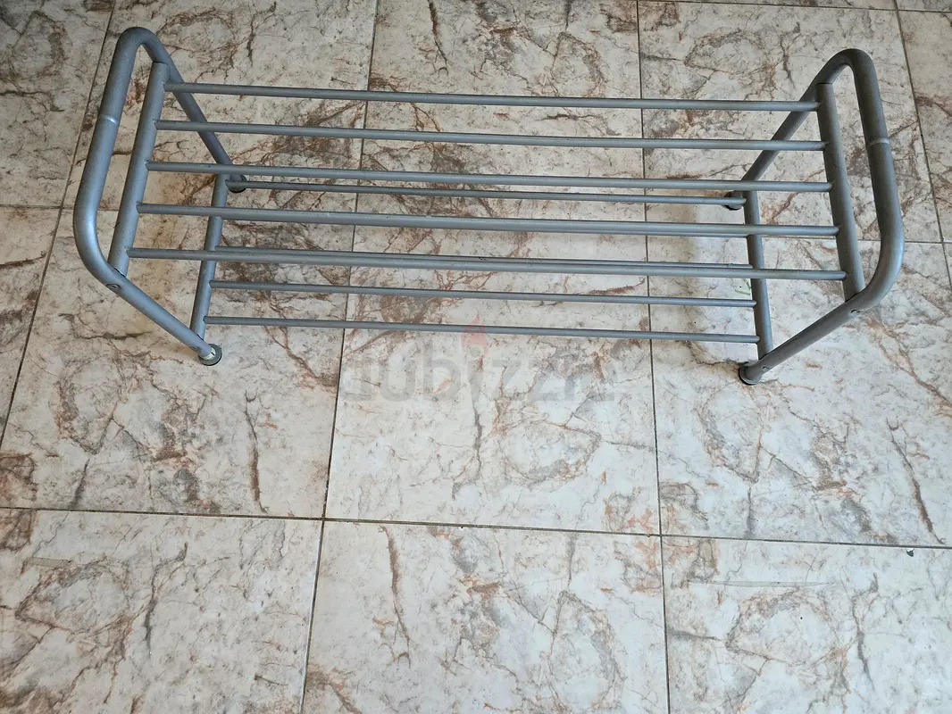 Shoe rack