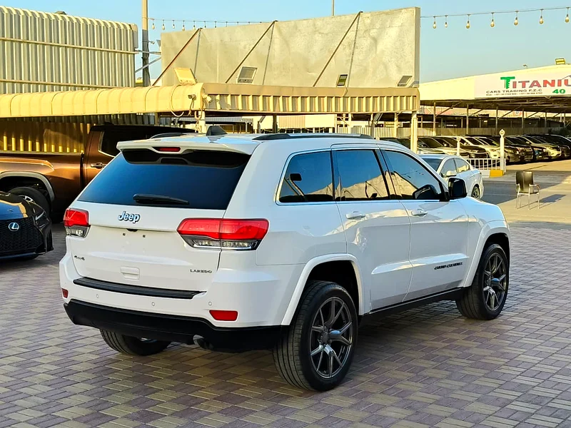 Jeep 2017 Grand Cherokee V6 Excellent Condition 4×463225697311105113