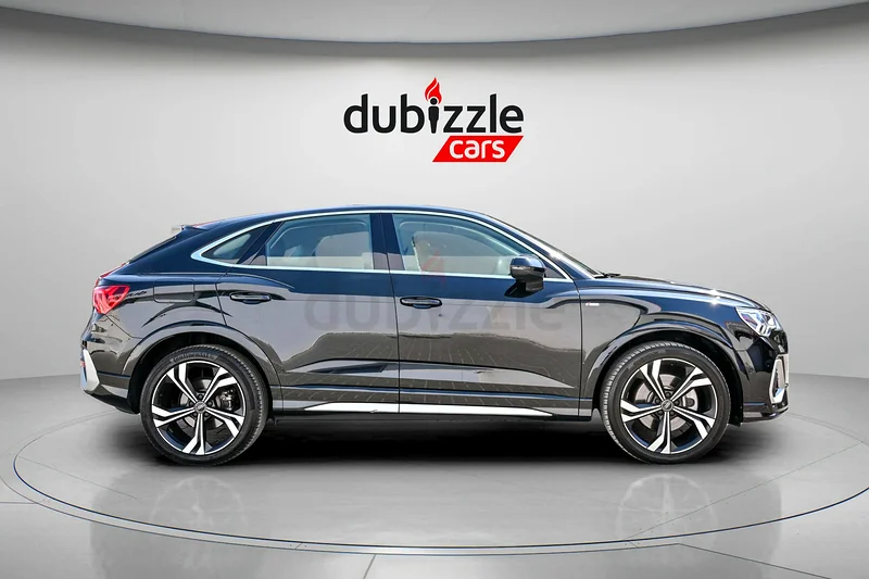 AED 2324/month | 2022 Audi Q3 40 TFSI Design Quattro | GCC Specs | Ref#31623663224792082690113