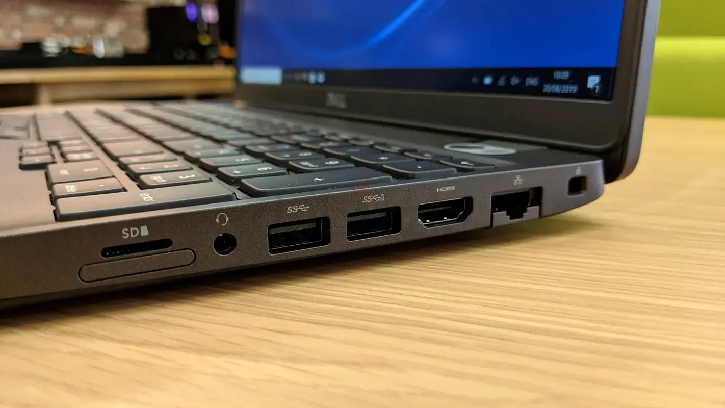 Dell 5500 i7 8th generation63255528012801114