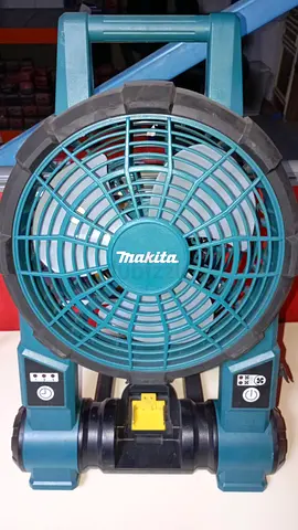 MAKITA FAN 18V