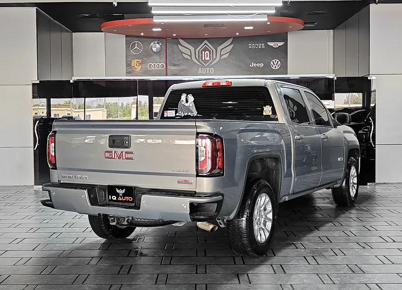 AED 1,180 P.M | 2017 GMC Sierra | All Terrain | GCC63174775864193113