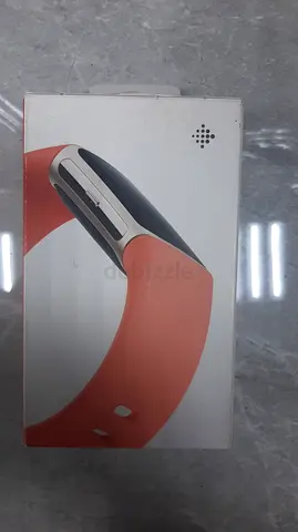 NEW FITBIT ACTIVITY TRACKER CHARGE 6 (GA05184-NA) CORAL / CHAMPAGNE GOLD ALUMINUM