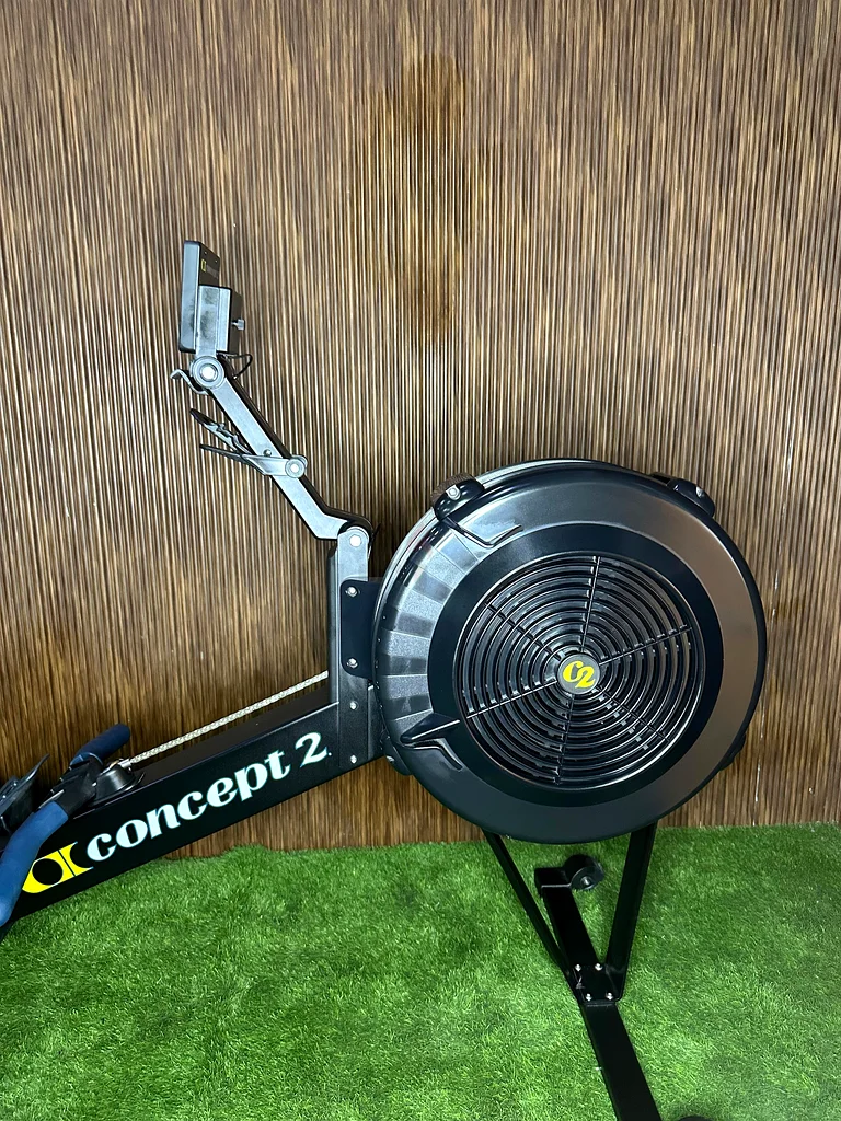 جهاز تمارين التجديف من Concept2 pm5، بحالة جديدة تمامًا62931671186563113