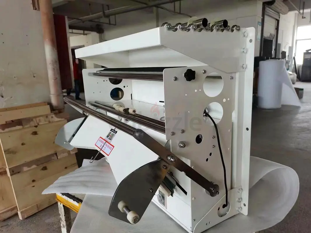 Laundry packing machine63257108456323111