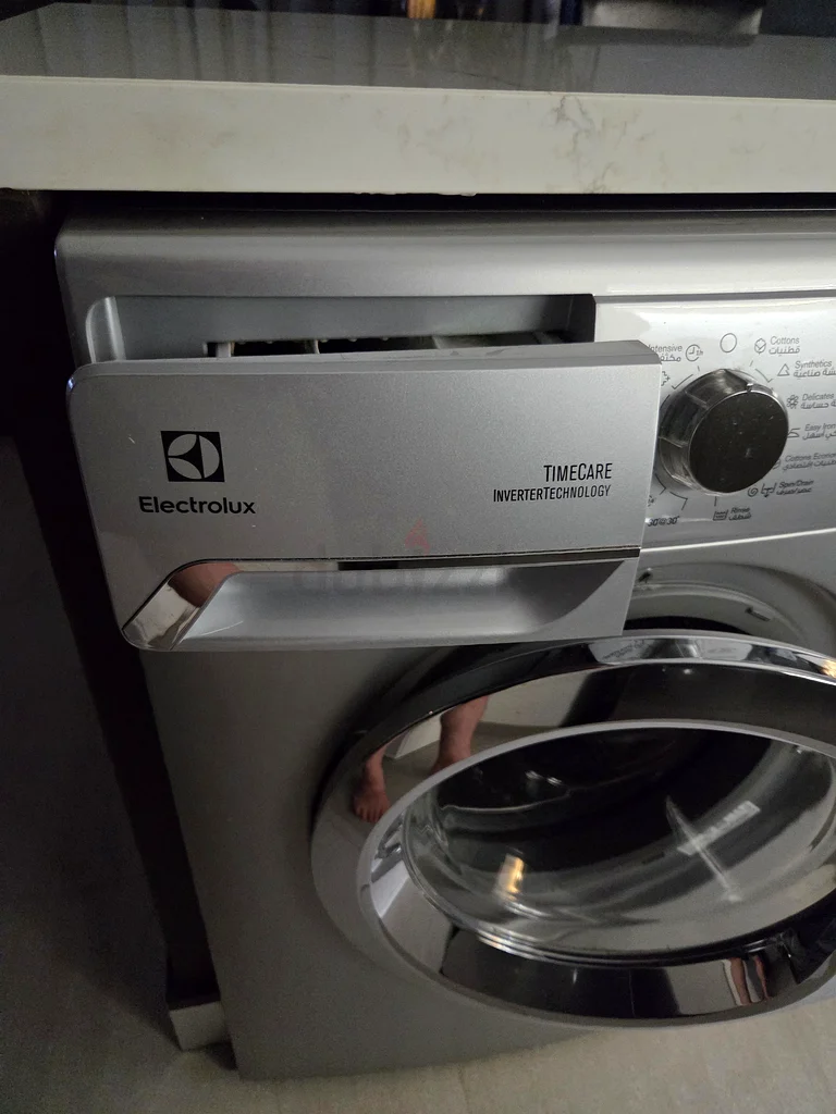 Electrolux Washing Machine63243676444289111