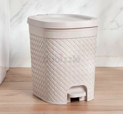 Garbage bin for sale