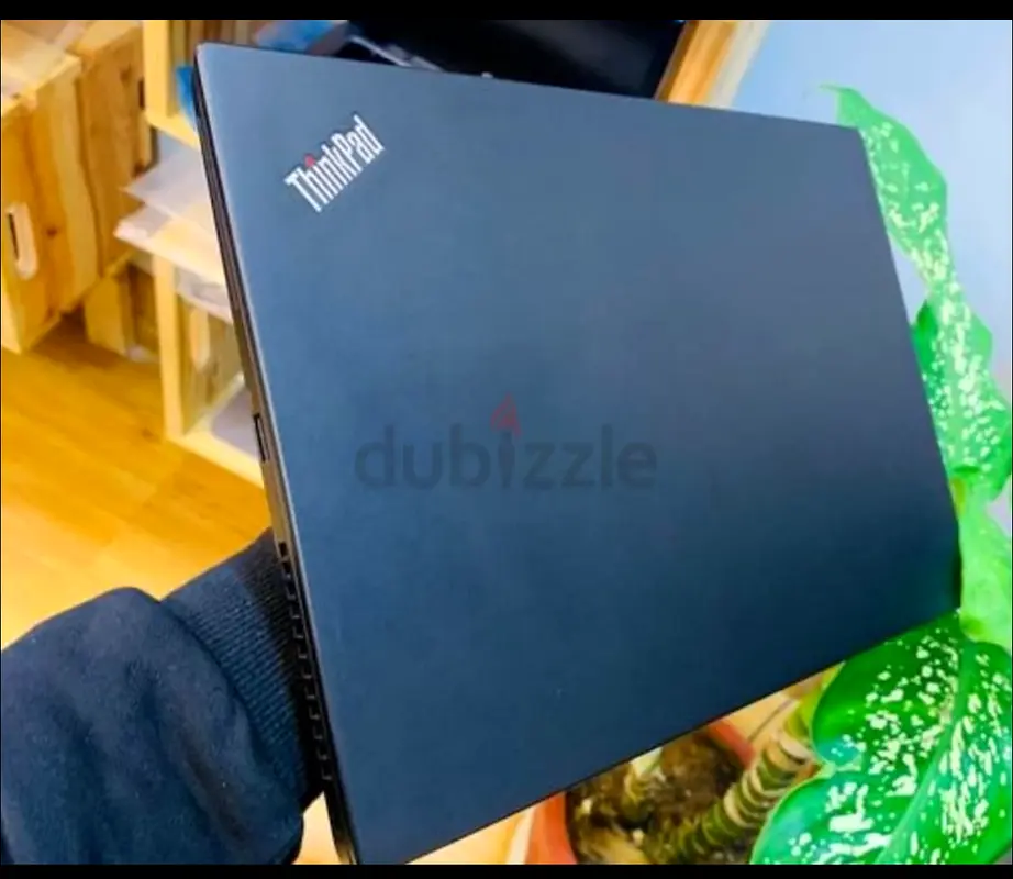 Sleek  Stylish Laptop - Perfect for Work  Play!63256076588417112