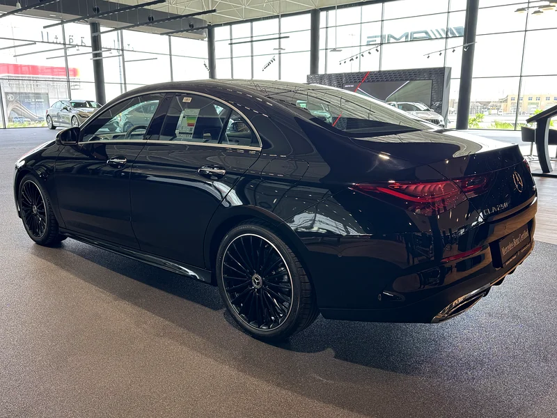 مرسيدس بنز 2025 كلا 250 4M AMG | ضمان 5 سنوات لدول مجلس التعاون الخليجي EMC63163389445379113