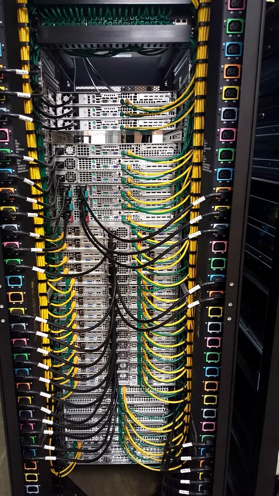 خدمات تكنولوجيا المعلومات والتجارة الإلكترونية63438251140482111