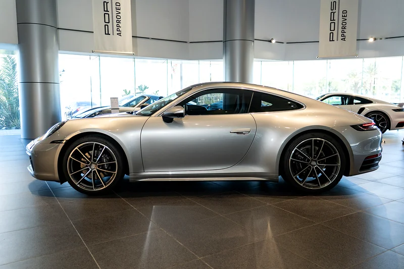 بورشه 911 كاريرا 2 كوبيه رقم مرجعي USD3407 ضمان لمدة سنتين63156540116226113