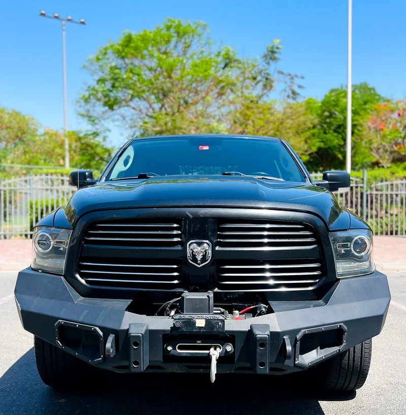 Dodge Ram Hemi 5.7 L  Complete Desert Kits Agency Maintain 1500 4-Door Pickup Truck 2017 | GCC Specs63135493430785111