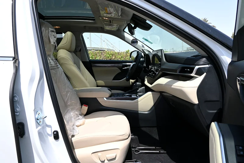 TOYOTA HIGHLANDER Limited For export only63150948722946114
