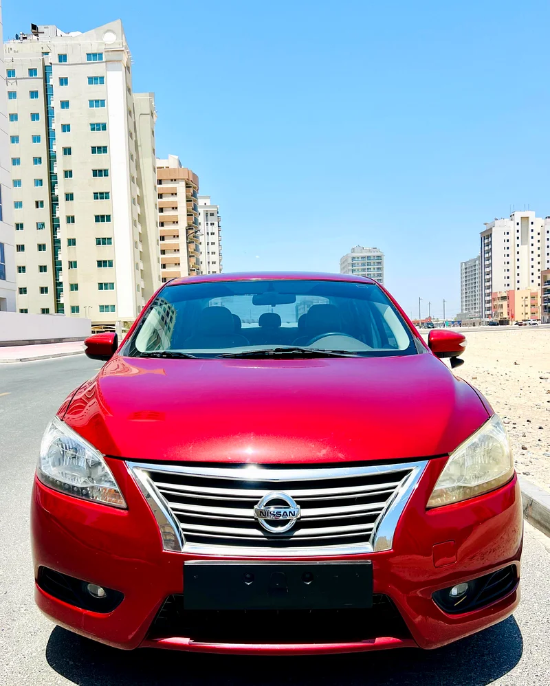 Nissan Sentra 1.8 SL Full Option | GCC Specifications with sunroof navigation camera63137334766595113