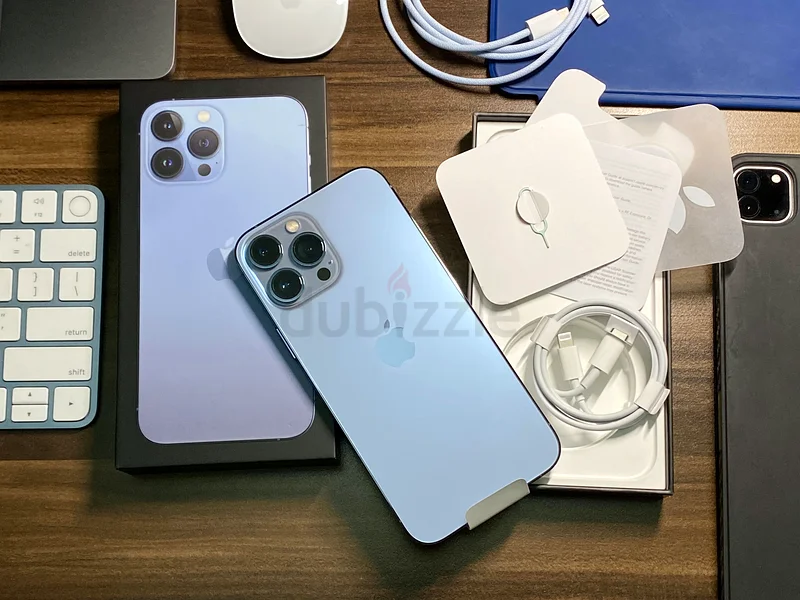 Mint Condition Apple iPhone 13 Pro 128 gb  with Original Box!63264591279491111