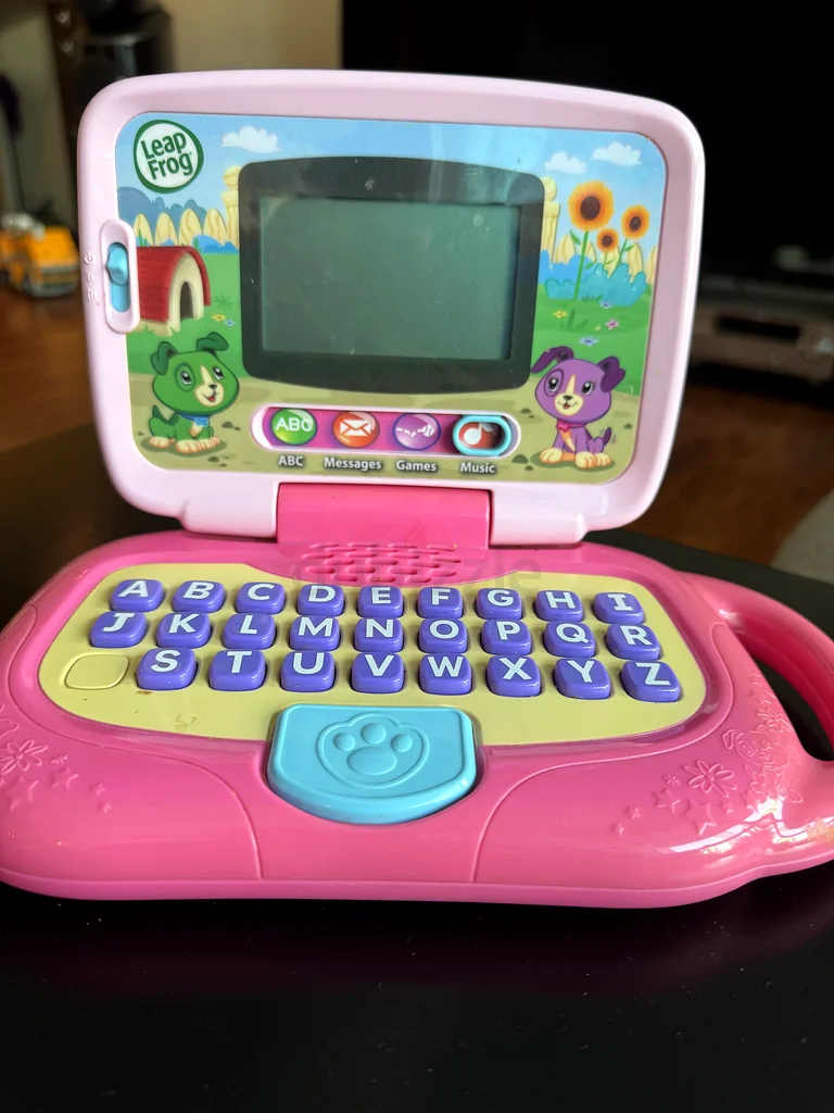 Kids Play Laptop629306536444171122