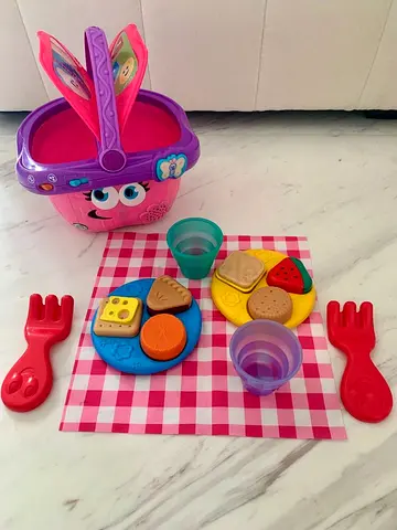 BUNDLE of Play Kitchen Toys - see all pictures