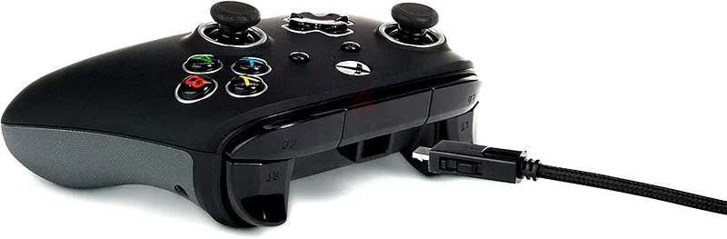 وحدة تحكم XB1 السلكية - فيوجن برو باللون الأسود63229303434625112