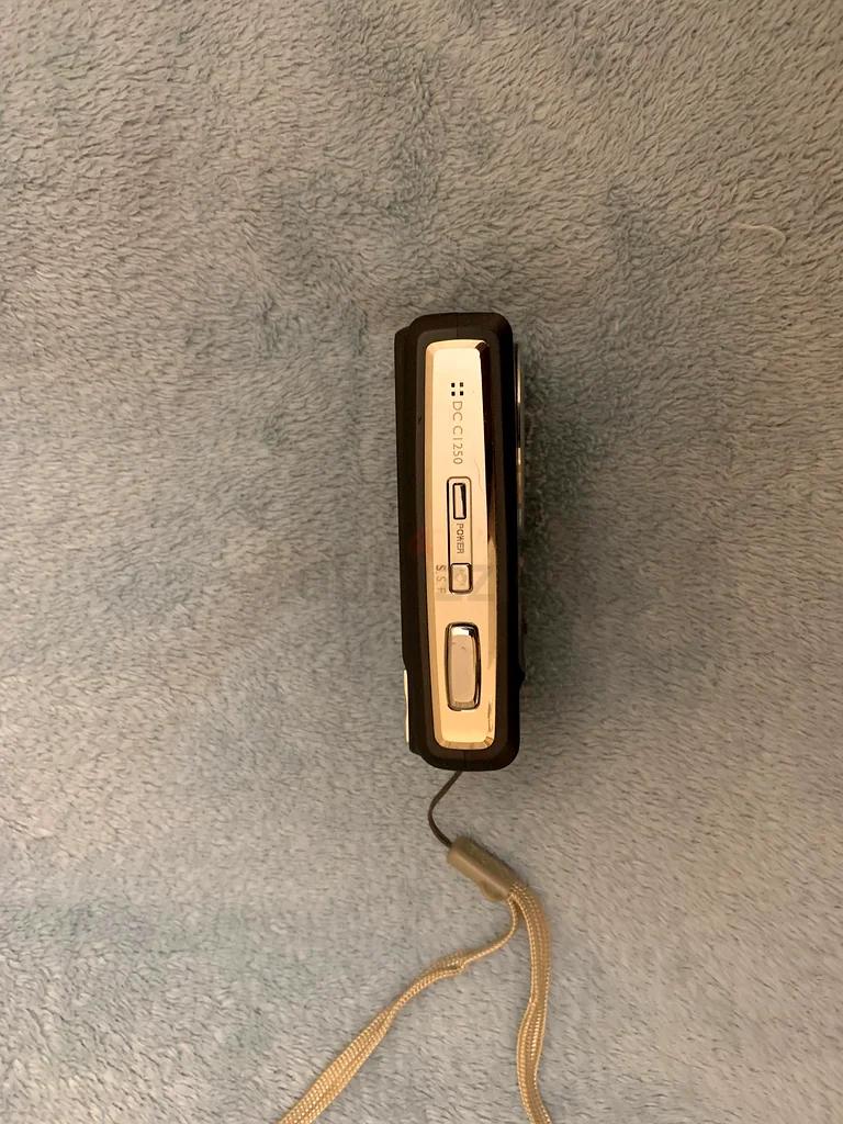 كاميرا BENQ DC_C125063235113945730113