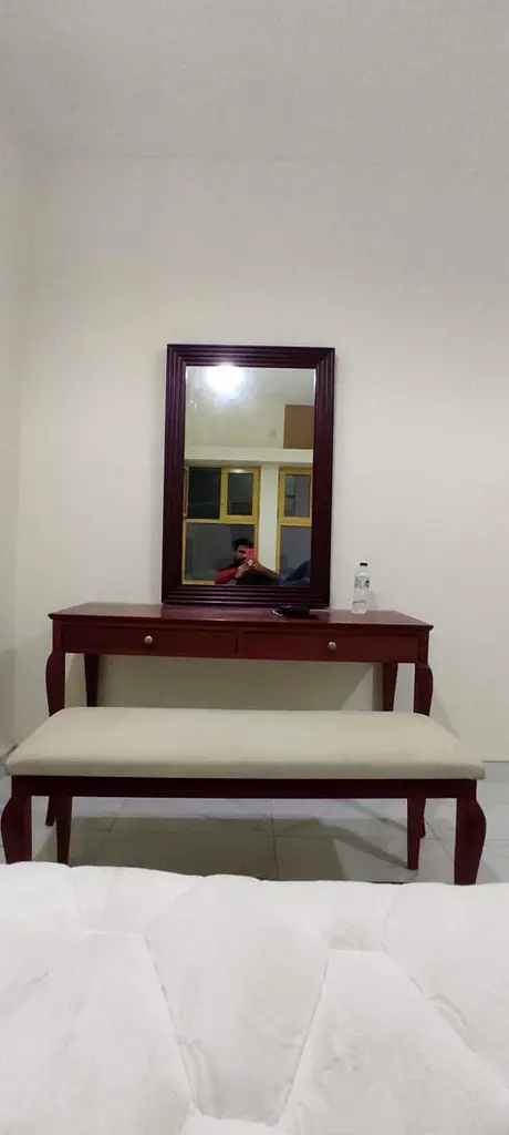Dresser table set