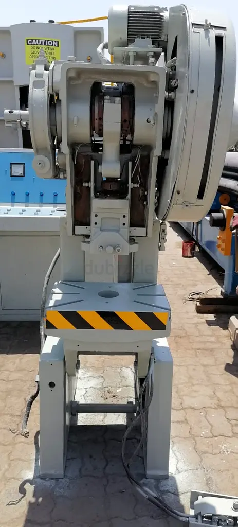 Nomarical power press machine