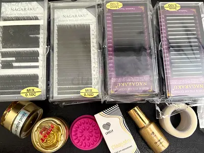 Makeup tools for eyelashes