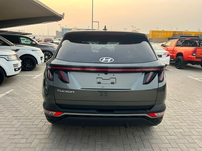 Hyundai tucsan63179346432387111