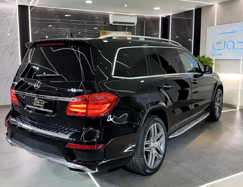 مرسيدس AMG GL500 V8 || 7 مقاعد || مجهزة بالكامل || خليجي || رادار || حالة نظيفة جداً63178402110083111
