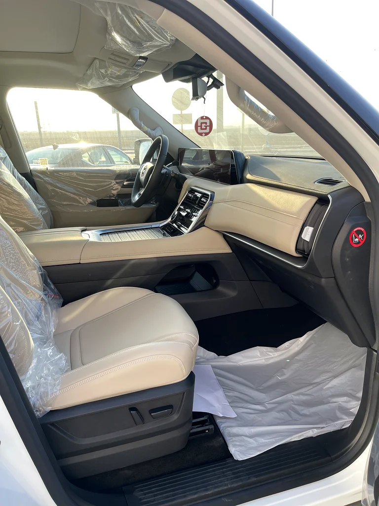 Nissan Patrol LE V6T 2025 white63156990388482114