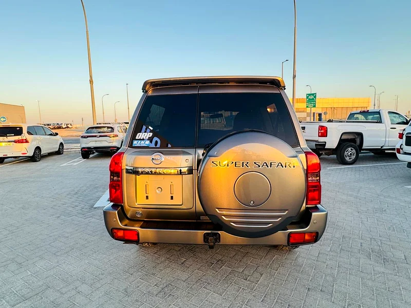 نيسان باترول  سوبر سفاري كبسولة بابين موديل 202363157442712578113