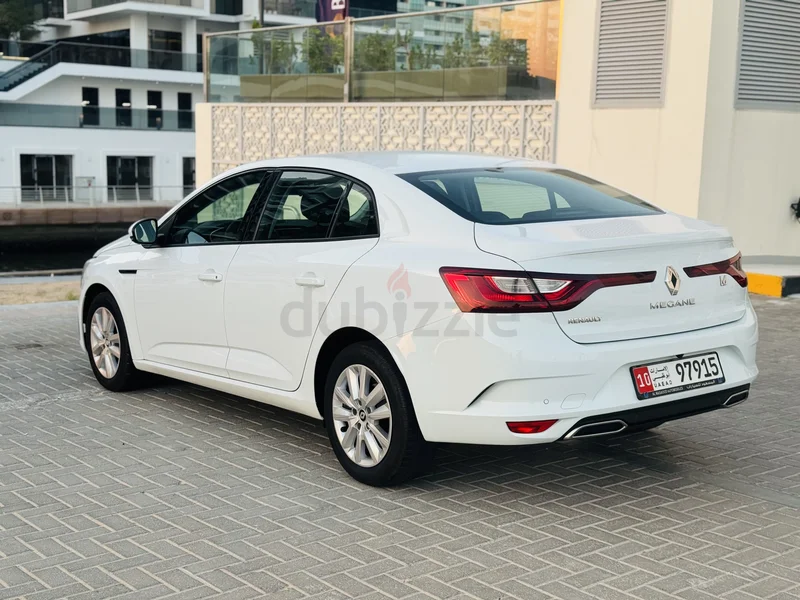 Megane_ 2024_ under warranty62931649925121111
