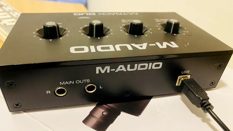 واجهة صوتية M-Audio M-Track Pro - مثالية للموسيقيين!632301868217621127