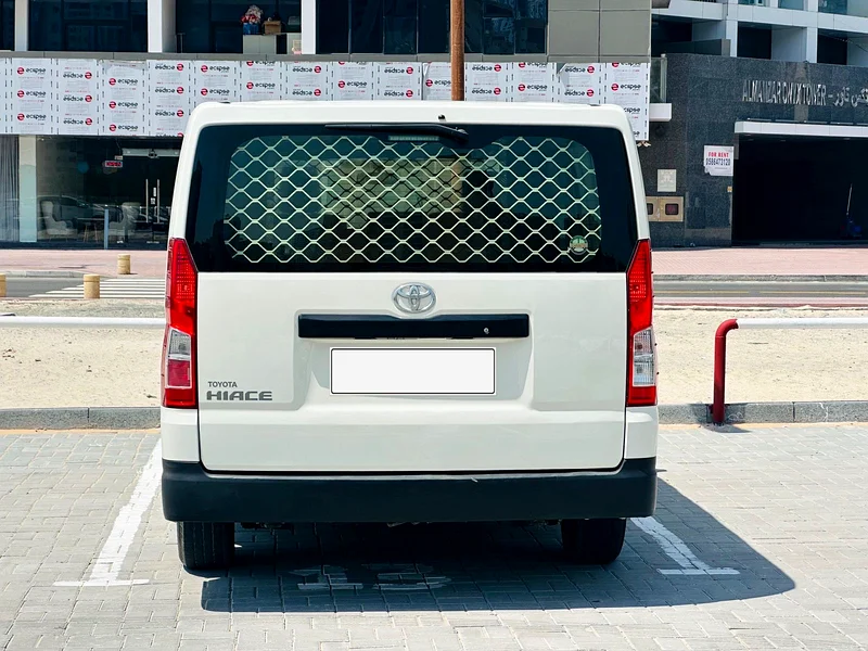 Toyota Hiace 2020 DELIVERY VAN GCC URGENT SALE63165693677185113