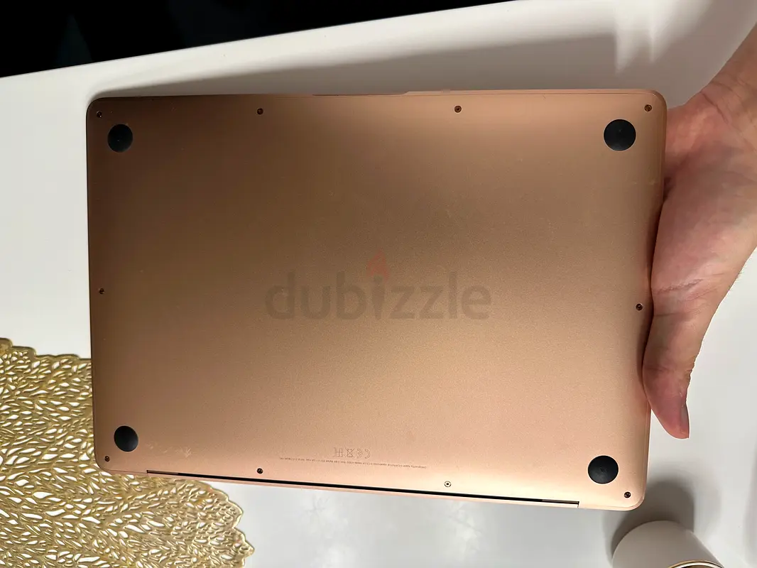 Macbook Air 2019 great condition63256077304321114