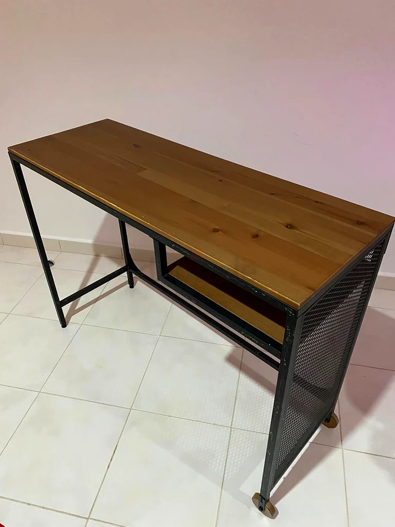 Laptop table63179383677057113