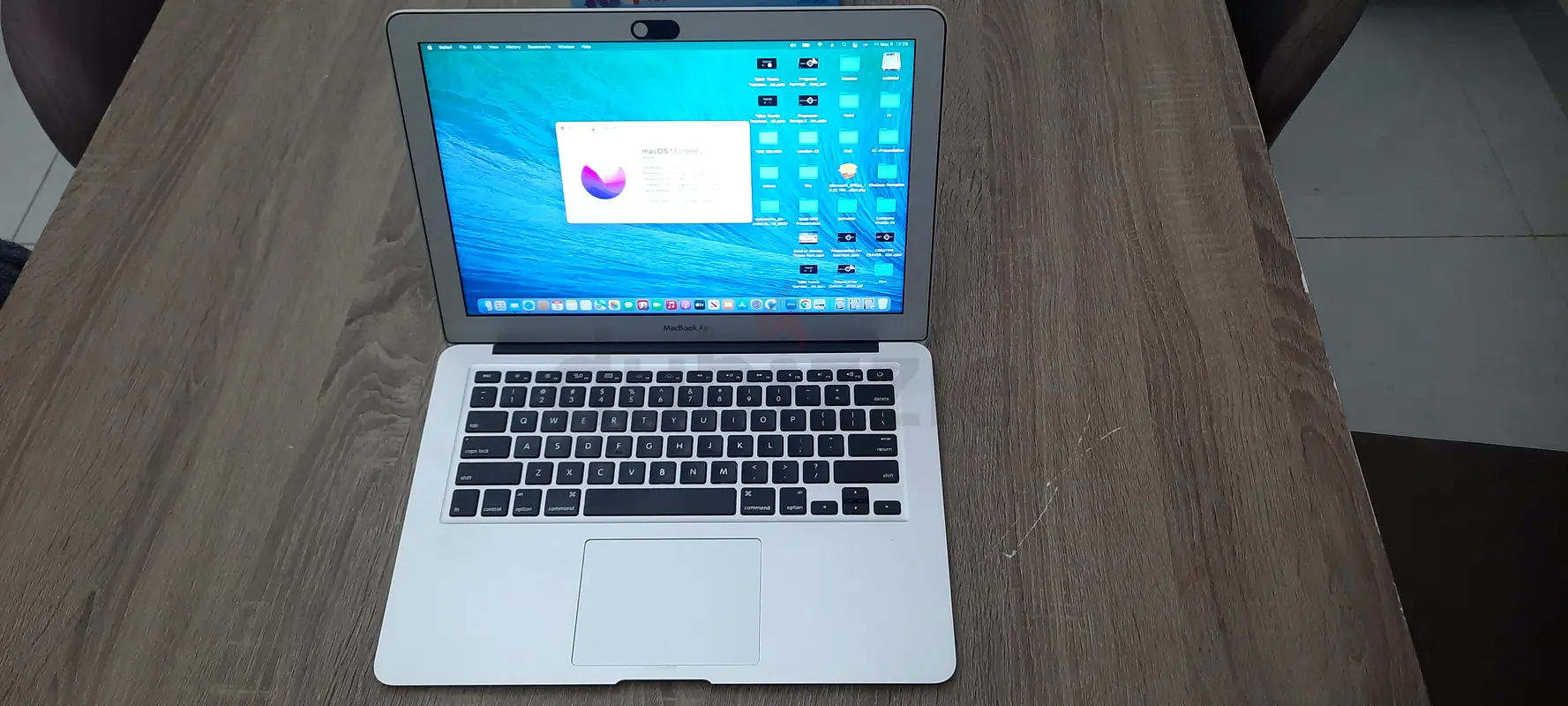 MACBOOK AIR 201763254488723715112