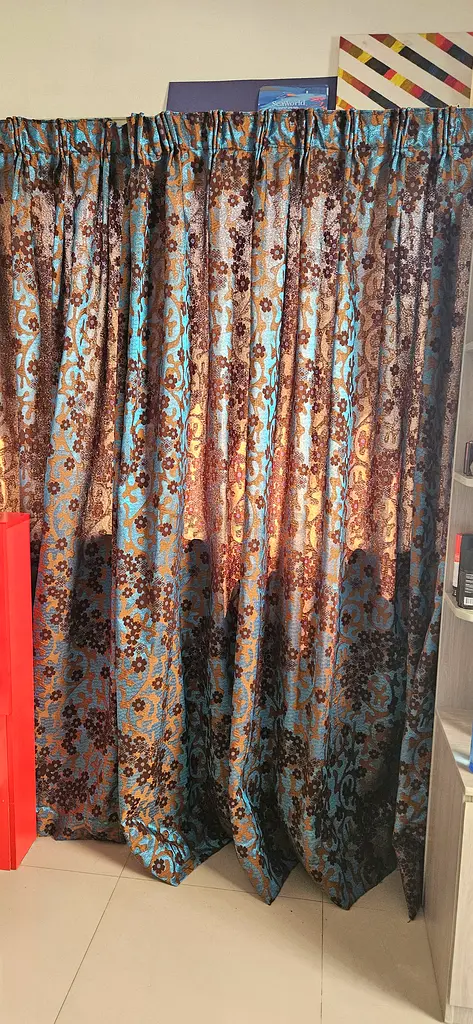 Curtain63221343803779111