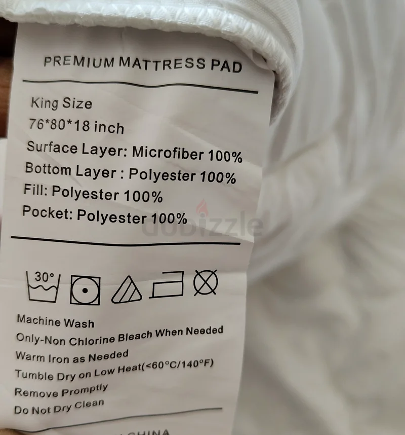 Brand New King size mattress protector pad Aed 5063219829673858111