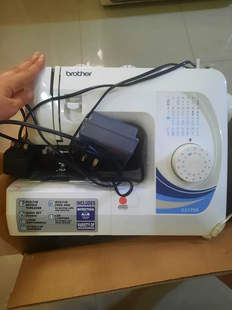 Brother Sewing Machine - Perfect for All Your Sewing Needs!