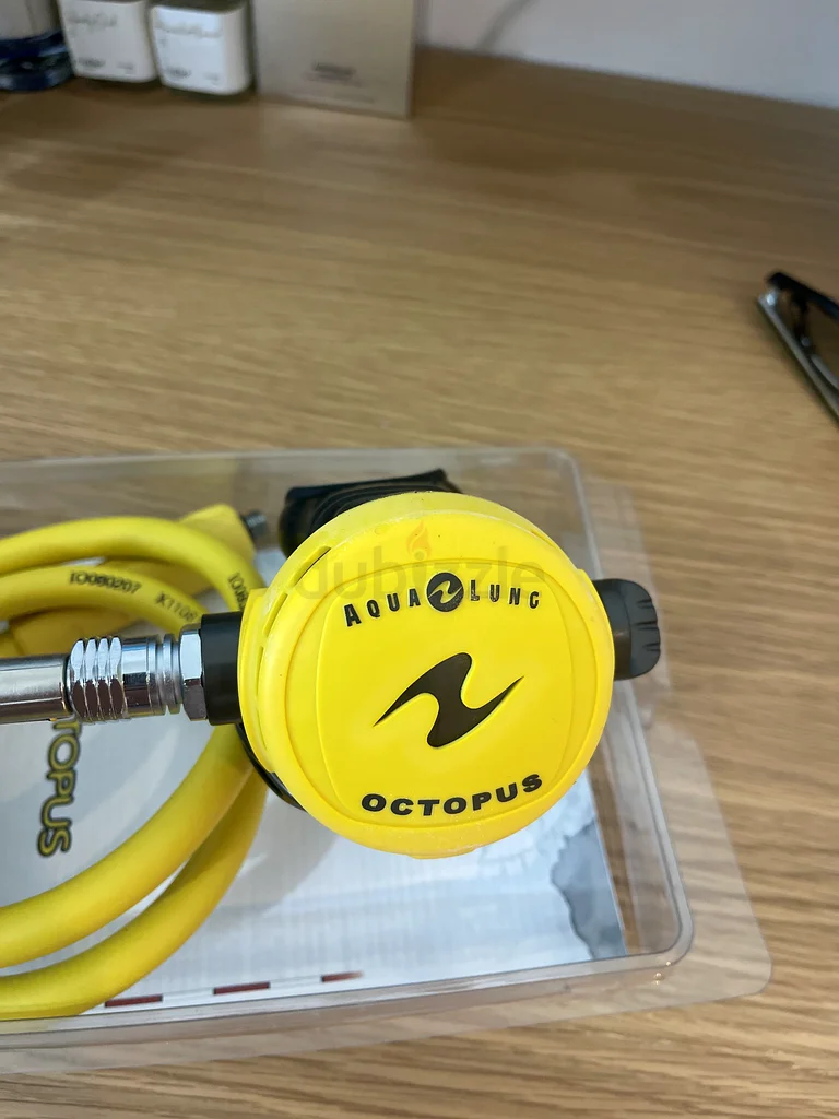 Aqualung Titan Octopus Regulator63171314057089111