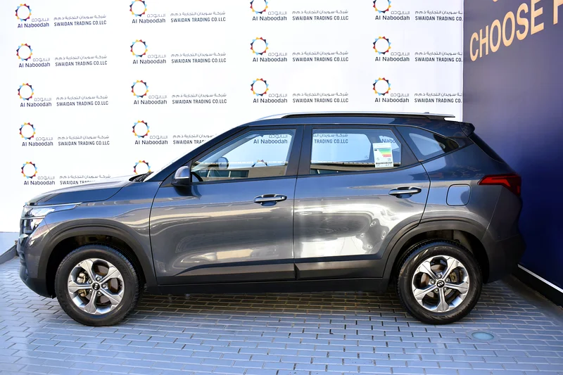 Adventure-ready and budget-friendly 1.6L LX from AED 899/month with dealer warranty63170837503235112